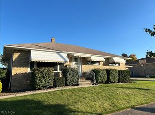 4723 Sunny Ln, Brooklyn, OH