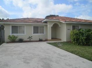 12580 SW 218th St, Miami, FL 33170