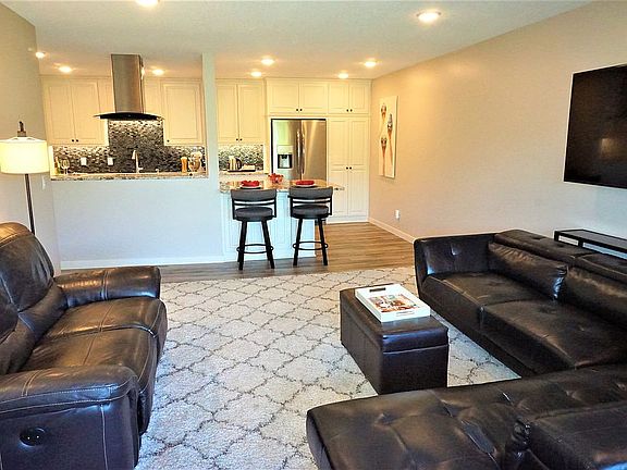 4th image of 7520 Cahill Rd APT 320A