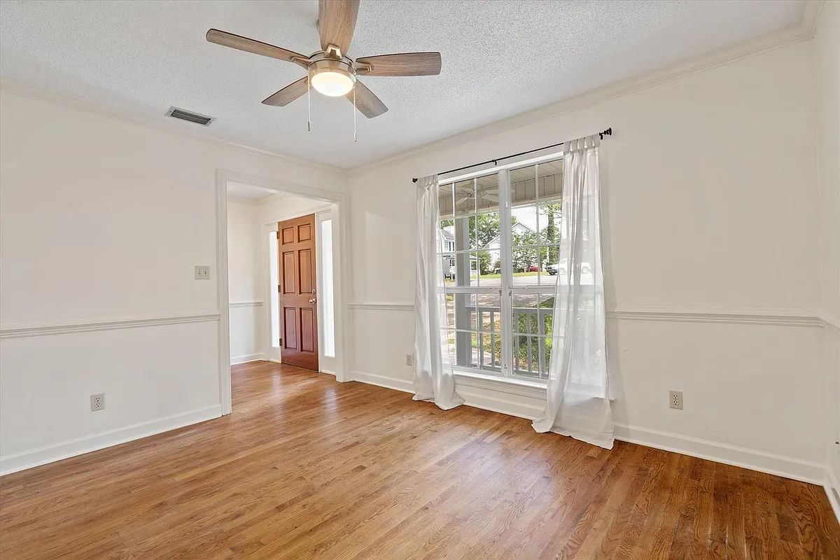 Building Photo - 128 Marikesh Dr