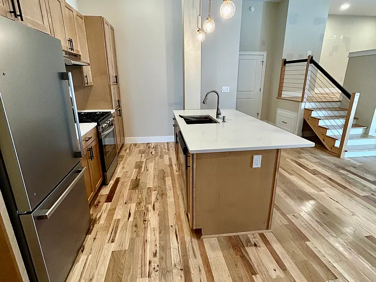 1639 Alameda Ave #105 — Photo 6