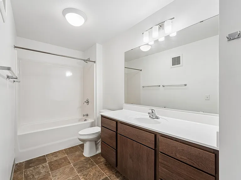The Lofts at Evergreen Knoll — Photo 7