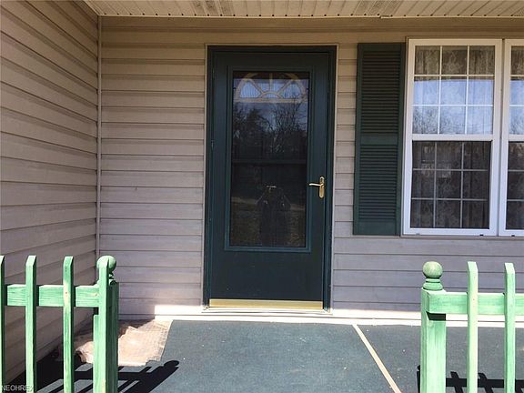 5th image of 12003 Emerson Ave