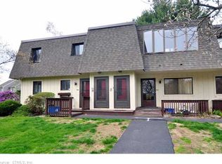 83 Landing Cir, Suffield, CT 06078