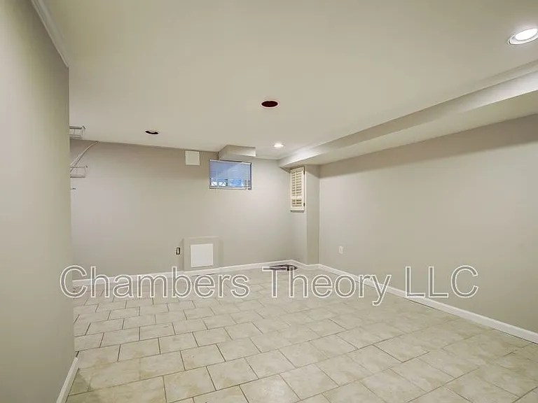 1417 Downing St NE — Photo 45