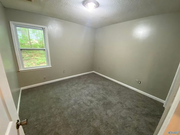 huntsville-alabama-190763806 picture