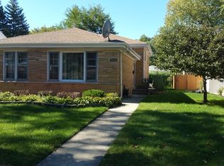 8436 Springfield Ave, Skokie, IL 60076
