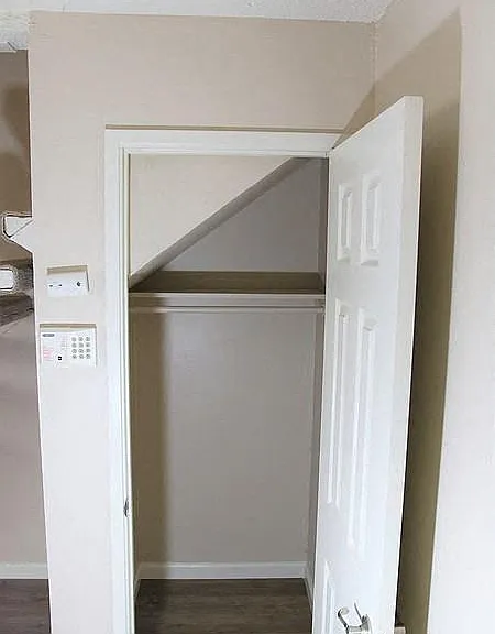 Deodar Townhomes — Photo 19