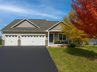 9163 67th St S, Cottage Grove, MN 55016