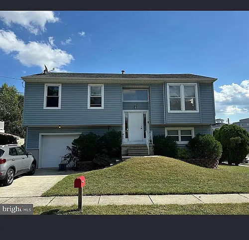 1422 Atkinson Ave Photo 1