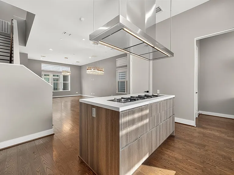 5919 E Post Oak Ln — Photo 14