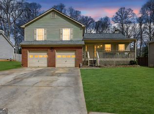 618 Jenmarie Dr SW, Mableton, GA