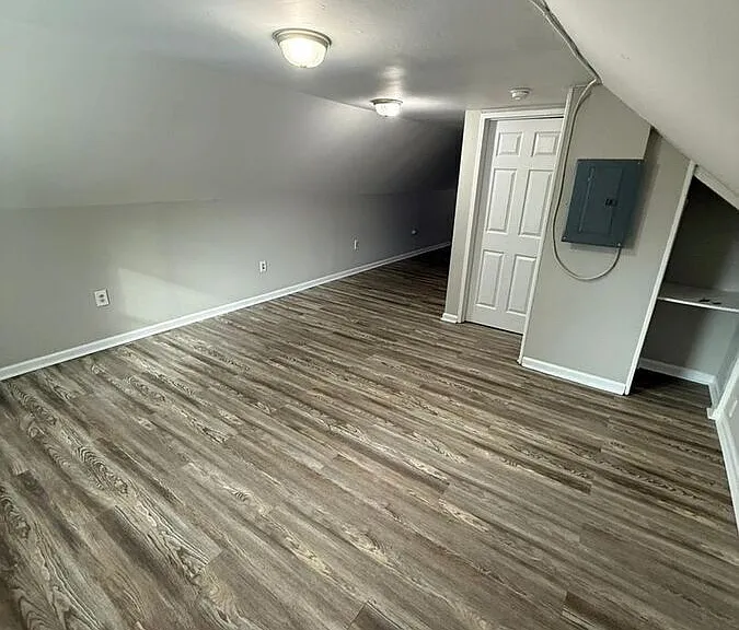 734 N Broadway #4 — Photo 5
