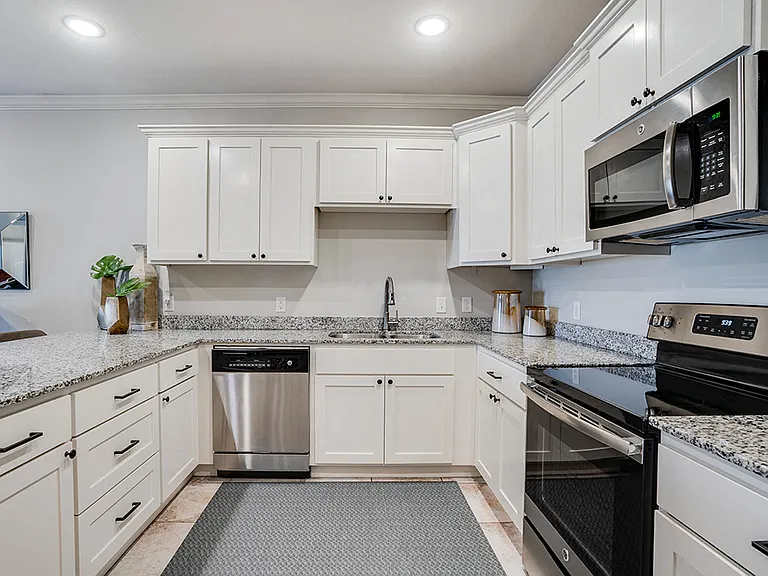 River Rock - 2 Bed / 2 Bath - 1,024 Sq.Ft.