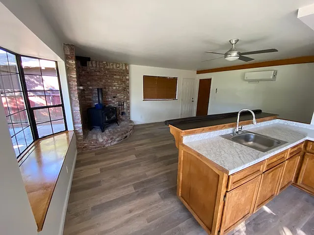 1 bed, $2,000 — Photo 3