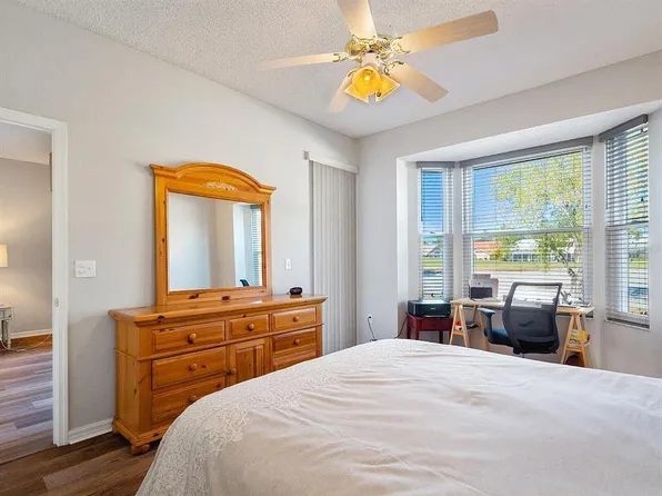 6673 Drewrys Blf #115, Bradenton, FL 34203