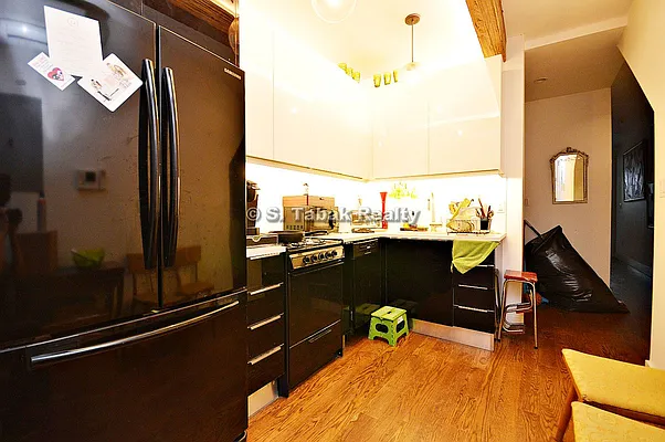 Rented by Simply Brooklyn Realty Inc | media 24