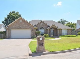 11 Kaross Rd, Shawnee, OK 74801