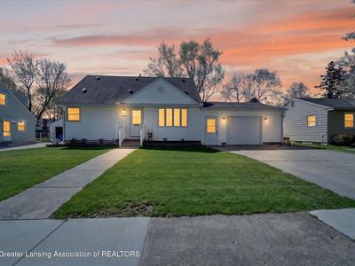 4322 Devonshire Ave, Lansing, MI, 48910