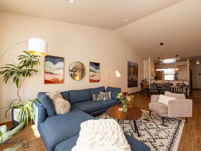 2384 W Beall St APT 3, Bozeman, MT, 59718