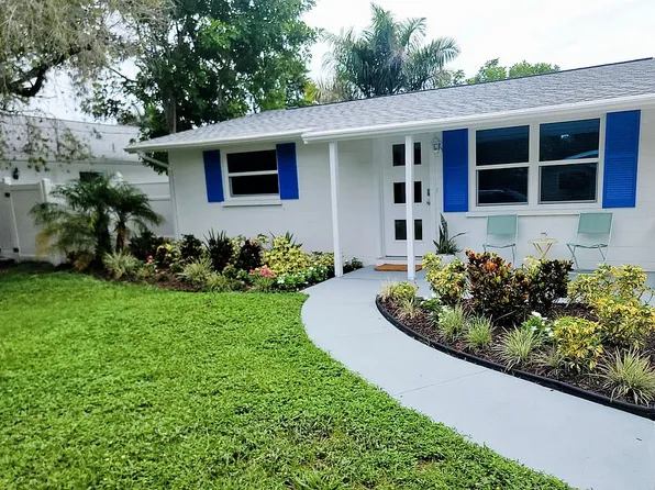 3440 Chapel Dr, Sarasota, FL 34234