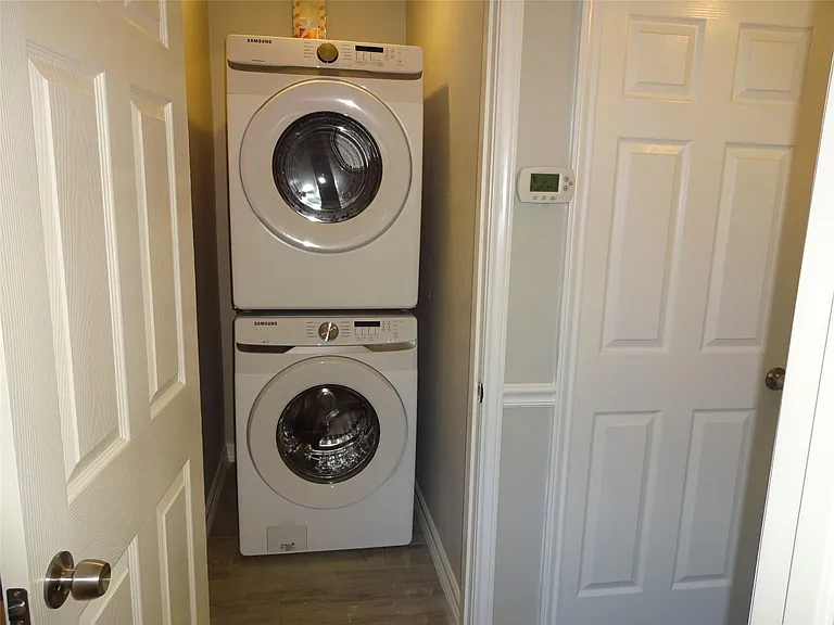 3923 Cosby St — Photo 25