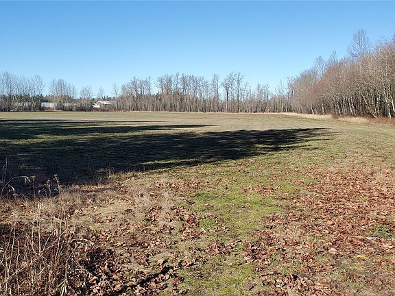 5th image of 2070 Grandview Road