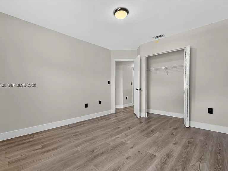 15602 SW 109th Ter — Photo 8