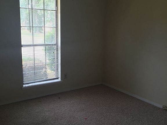 4th image of 5701 Kristen Ave