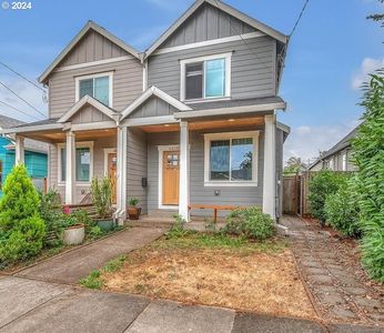 6828 SE Knight St, Portland, OR, 97206