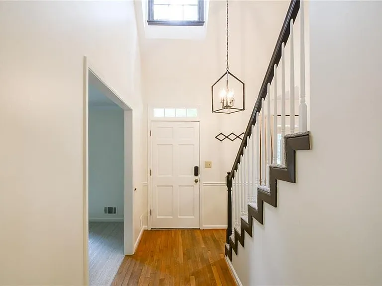 4156 Westerleigh Ct — Photo 2
