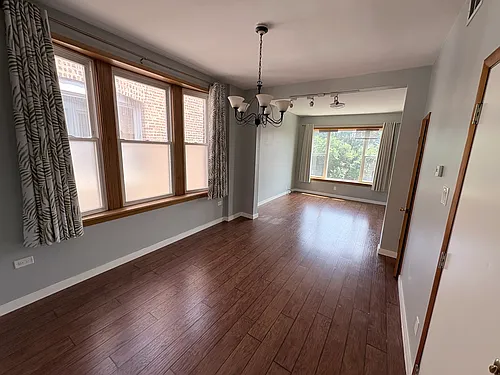 2228 W Chicago Ave #3F Photo 1