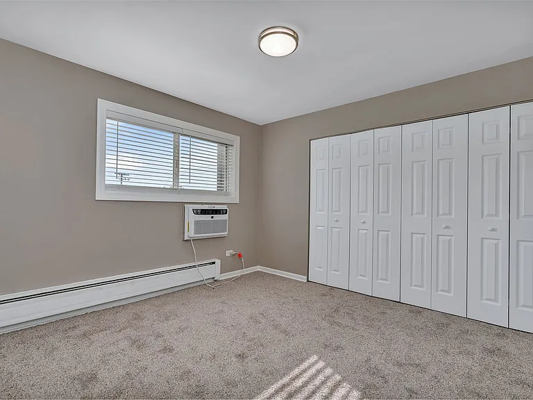 Parkside Apartments — Photo 15