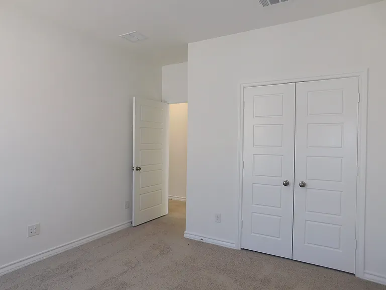 505 S Mockingbird Ln — Photo 17