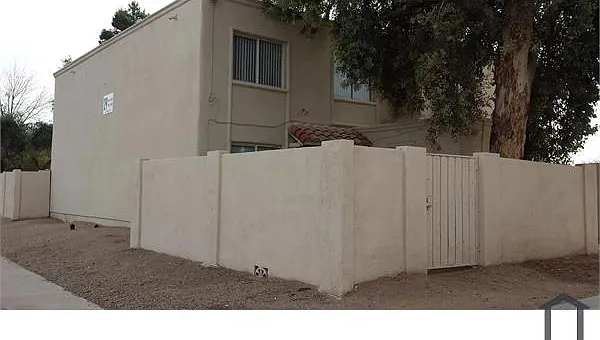 2 bed, 924 sqft, $1,300 — Photo 3