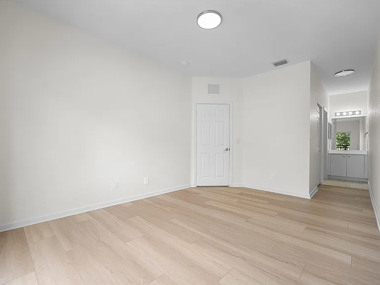 1204 Santa Catalina Ln — Photo 24