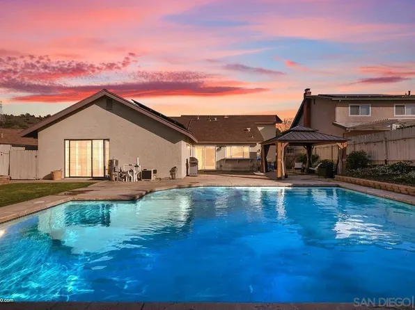 9626 Dorsal Dr, Lakeside, CA 92040