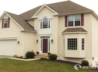 10 Cardiff Rd, Shrewsbury, PA 17361