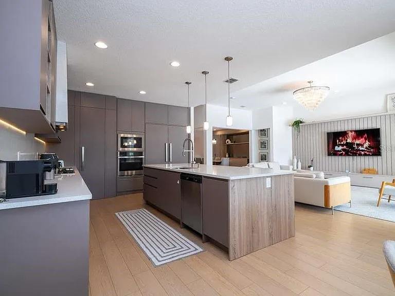 16870 Sanctuary Dr — Photo 50