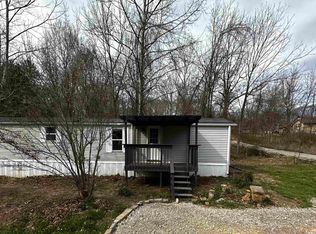 1525 Upper Schooner Rd, Nashville, IN 47448