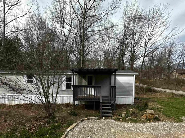 1525 Upper Schooner Rd, Nashville, IN 47448