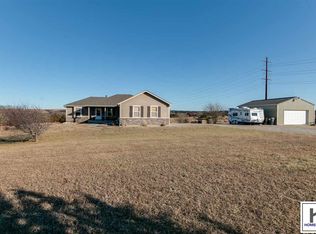 7461 Riffle Rd, Junction City, KS 66441