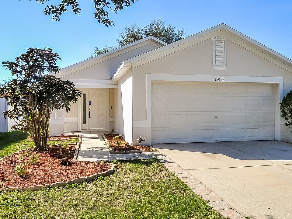 12829 Kings Lake Dr, Gibsonton, FL 33534 Zillow