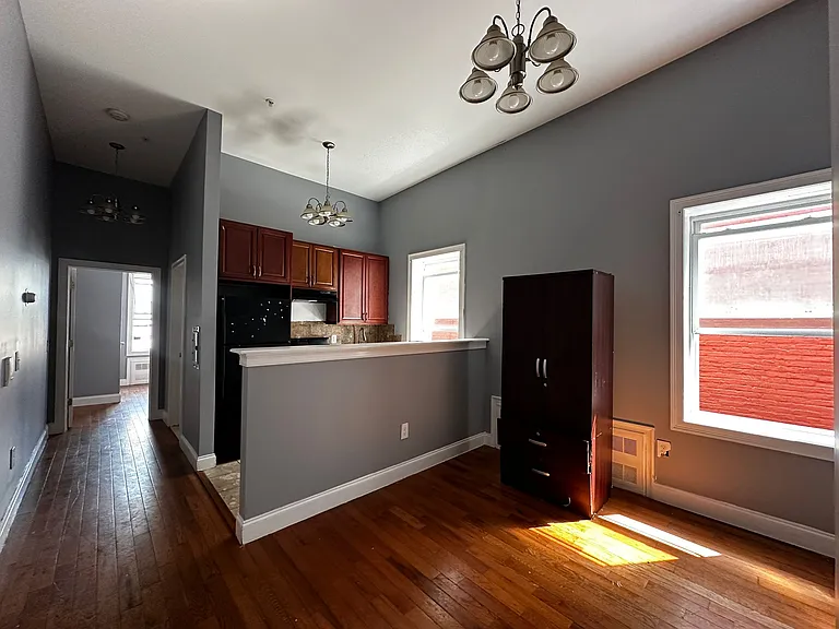 808 22nd St #15E — Photo 1