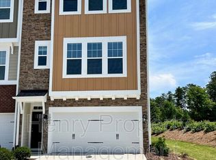 1002 Brookville Ln, Durham, NC 27703