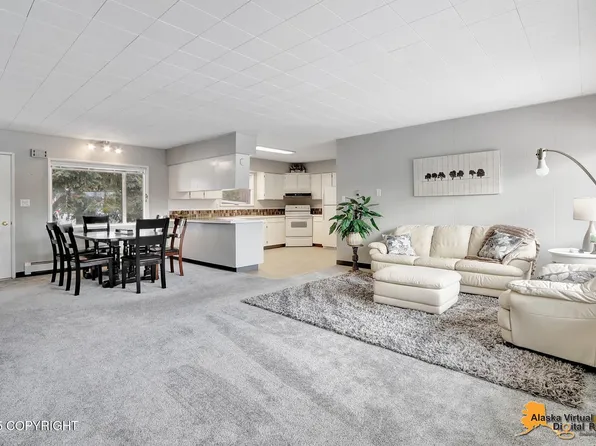 5925 Franklin Dr, Anchorage, AK 99518