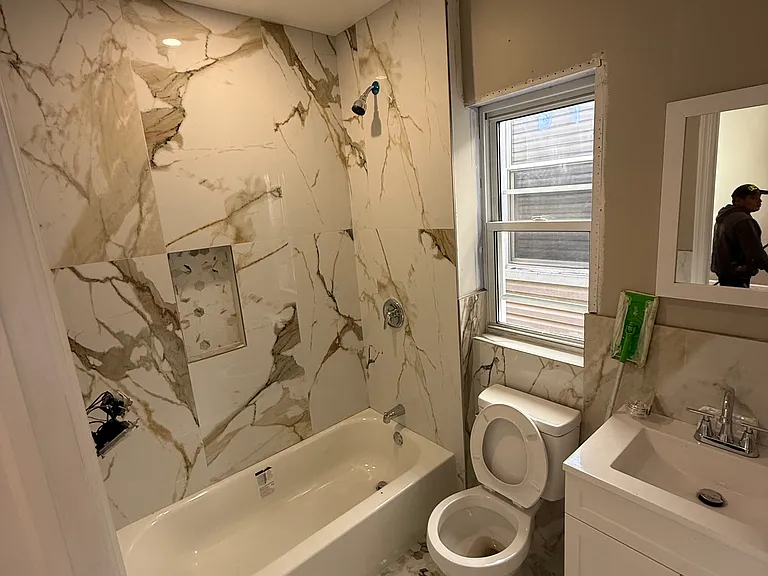 250 Summer Ave #2 — Photo 7