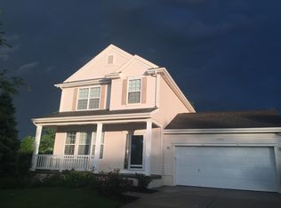 16607 Loop St, Omaha, NE 68136