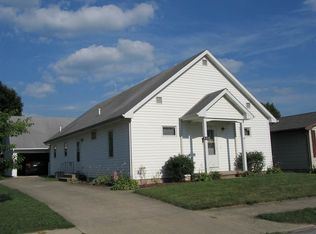 829 Charles St, Huntington, IN 46750