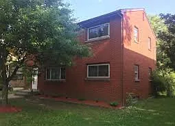 2139 W Silver Spring Dr — Photo 7